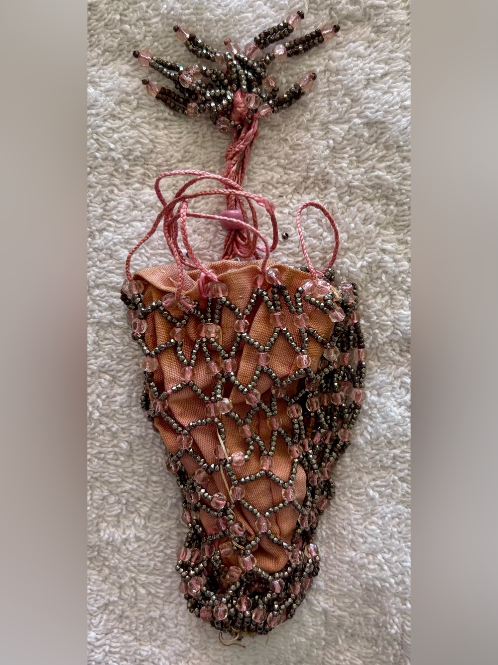 1920’s Gatsby vintage hand-beaded Pink reticule dance purse